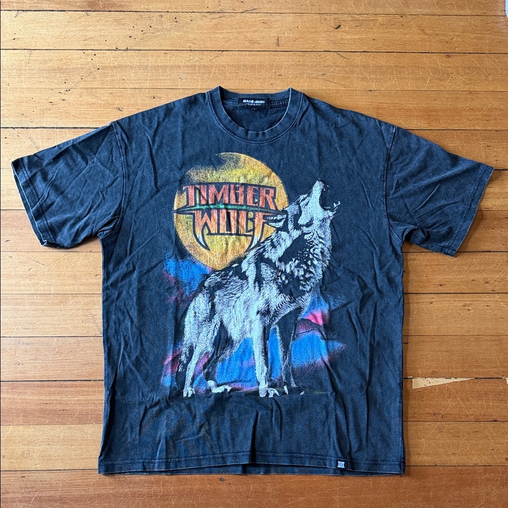 MADE MOBB Timberwolf shirt sz L